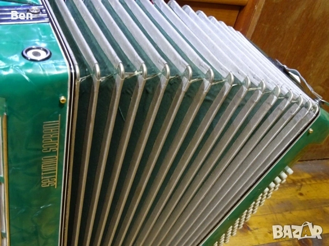 Акордеон, снимка 7 - Акордеони - 53250057