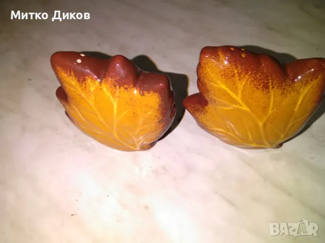 Порцеланови солнички нови тип листо винтидж от соца 2 броя, снимка 2 - Аксесоари за кухня - 49600179