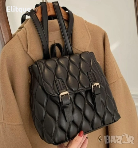 Модерна капитонирана дамска раничка 25х25 см