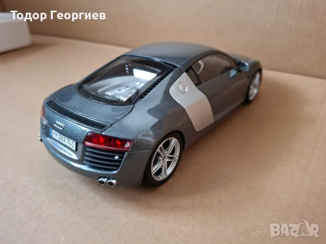 Audi R8 Kyosho 1:18, снимка 4 - Колекции - 55948009