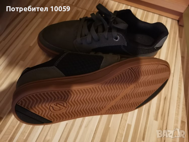 Нови спортни обувки Декатлон, ест.кожа 39 в Детски обувки в гр. Пловдив -  ID36282525 — Bazar.bg