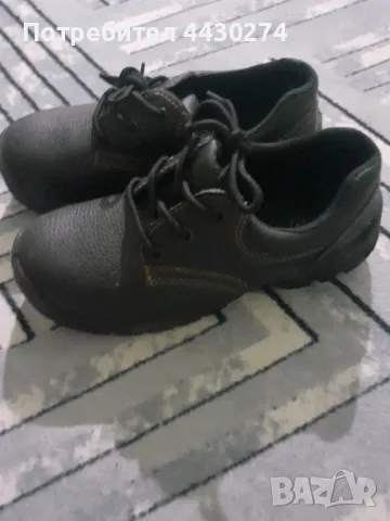  обувки  за работа  почти нови , снимка 3 - Други - 49699349