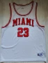 Потник баскетбол MIAMI HEAT / номер 23, снимка 1