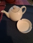 Порцеланов чайник и пепелник, снимка 1