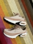 Маратонки дамски Nike, снимка 2