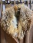 Палто с яка от лисица М размер