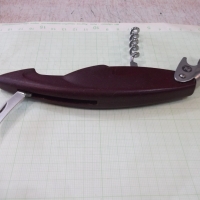 Тирбушон "М" с уред за рязане на печат и декапсулатор, снимка 4 - Аксесоари за кухня - 36038636