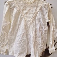 Зара, красива детска риза с дантела, размер 140 см(10г,), снимка 1 - Детски Блузи и туники - 40373130