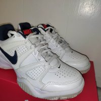 Детски маратонки NIKE, снимка 3 - Детски маратонки - 35684350