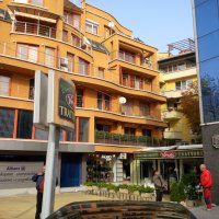 Апартамент под наем-център/срещу Гранд хотел Пловдив, снимка 12 - Aпартаменти - 44178977