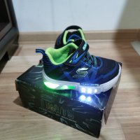 Маратонки Skechers Glow in dark, снимка 1 - Бебешки обувки - 38973032