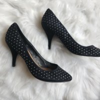 Обувки zara, снимка 1 - Дамски обувки на ток - 40110516