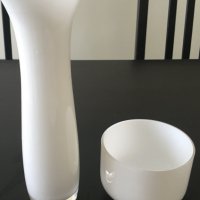 Стъклени ваза и купа - млечно бели, снимка 2 - Вази - 39804832