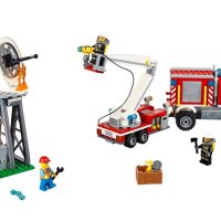 Употребявано Lego City - Пожарникарски камион (60111) от 2016 г., снимка 3 - Конструктори - 41669667