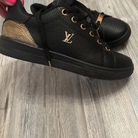 Стилни маратонки кецове Louis Vuitton , снимка 1 - Дамски ежедневни обувки - 41513827