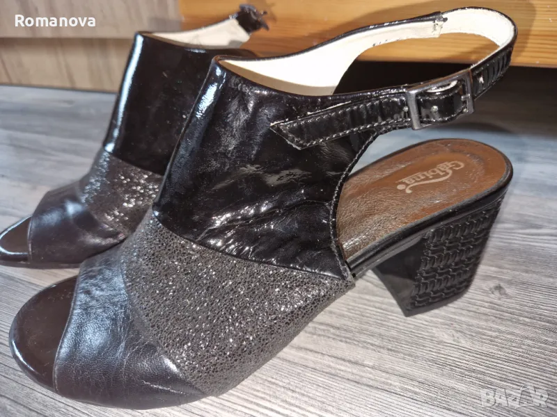 Дамски обувки с дебел ток, снимка 1