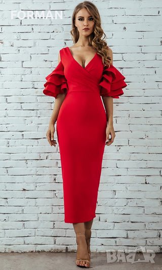 Червена рокля с отворени рамене от плътно и еластично трико , снимка 1