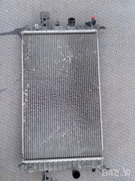 Радиатор охлаждане Opel Astra H 1.6i 105k.c, снимка 1