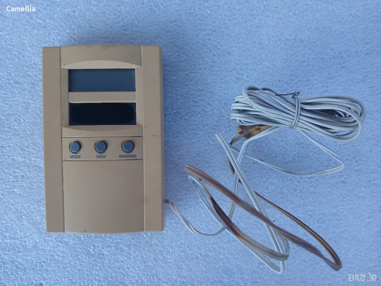 Метростанция двоен термометър, час, аларма , снимка 1