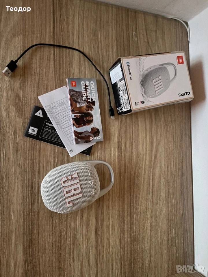 Преносима колонка JBL Clips 5, снимка 1