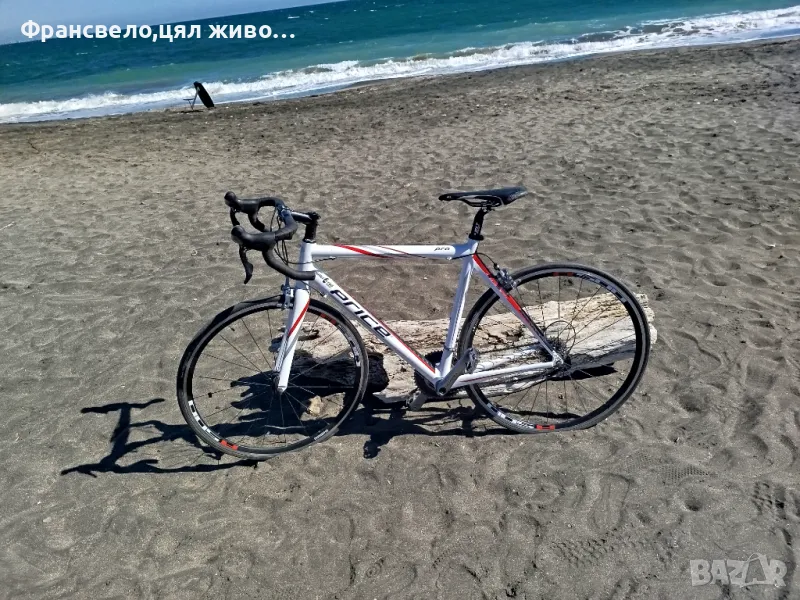28 цола шосеен карбон велосипед размер 55 вертикално и хоризонтално , снимка 1