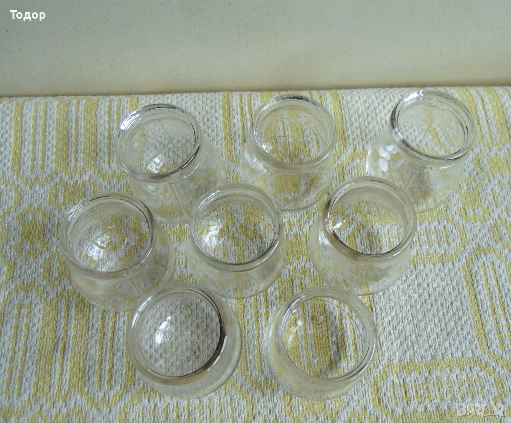 Стари стъклени вендузи, снимка 1