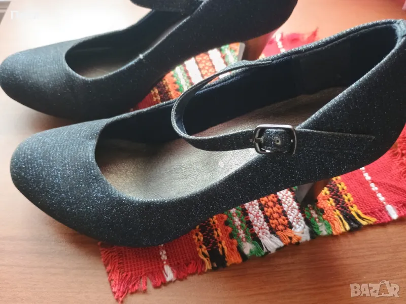 тъмно сини лъскави официални обувки на ток , снимка 1
