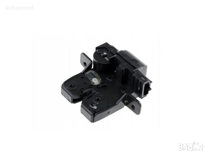 Машинка за заключване на багажник за Nissan Micra K12, снимка 1