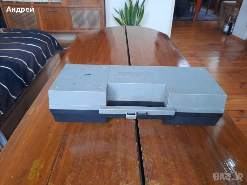 Стара кутия за касети,касетник Norma, снимка 1