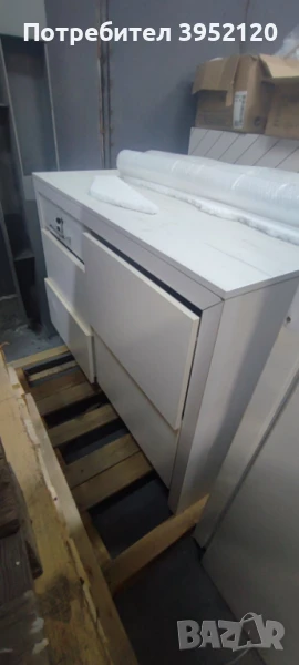 Бюро, снимка 1