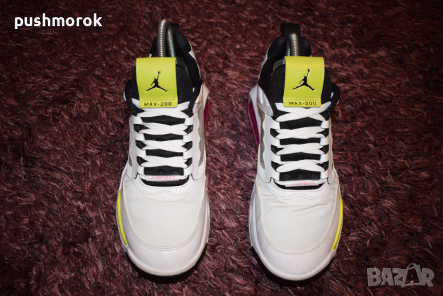 Nike Air Jordan Max 200 - EUR 43 / US 9.5 / UK 8.5, снимка 3 - Маратонки - 36487107