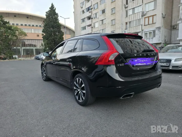 Volvo v 60 автомат, снимка 2 - Автомобили и джипове - 56045917
