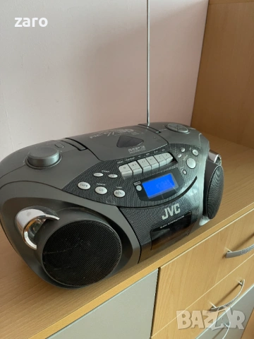 Радиокасетофон JVC