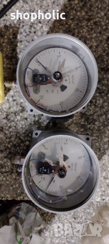 Контактен манометър 25бара