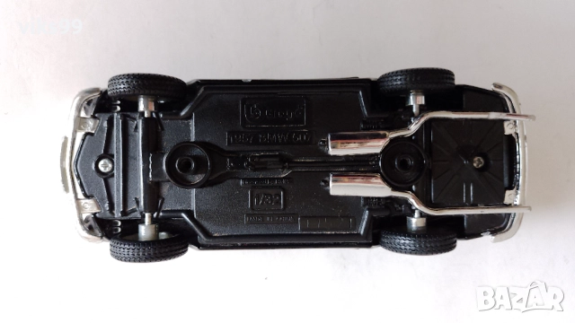 Bburago BMW 507 1957 Spider - Мащаб 1:32, снимка 8 - Колекции - 52376995