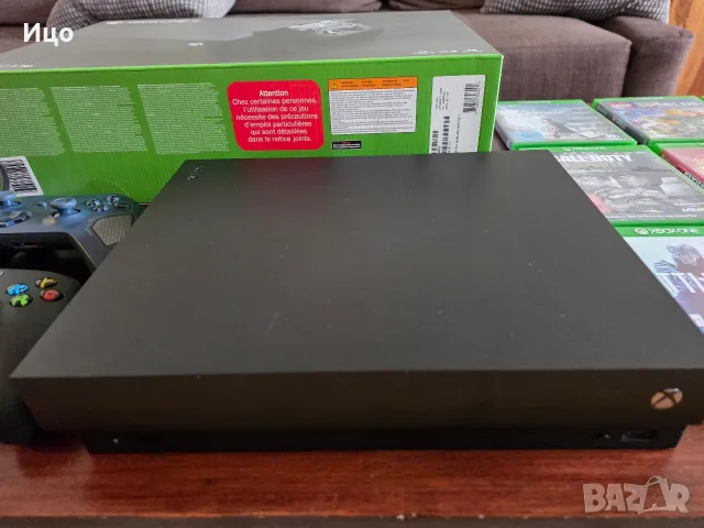 Конзола Xbox One X 1Tb + два контролера + 9бр. игри, снимка 2 - Xbox конзоли - 56041421
