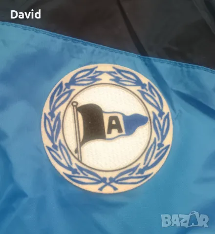 Оригинално яке ветровка на Арминия Билефелд, снимка 3 - Якета - 50097164