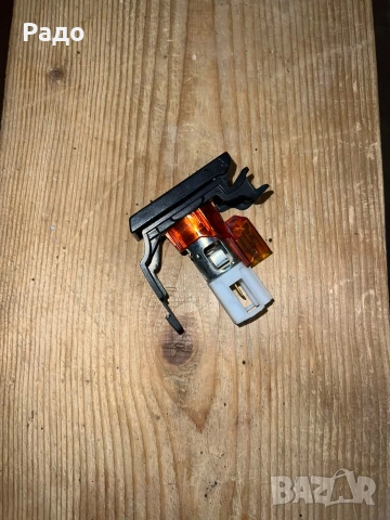 Запалка скапаче Ауди а3 8п , снимка 2 - Аксесоари и консумативи - 52669495