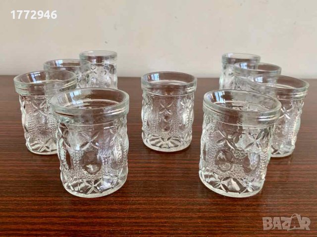Стъклени чаши гравирани ретро български руски, снимка 1