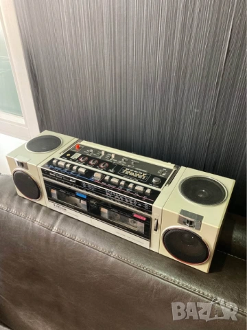 SANYO M-W24K VINTAGE RETRO BOOMBOX радио касетофон, снимка 4 - Радиокасетофони, транзистори - 53822195