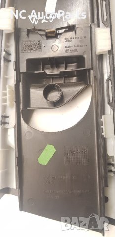 Интериорен капак кора за колан за Mercedes Мерцедес С клас W204 A2048601030 A2048600230 2011, снимка 5 - Части - 42653688