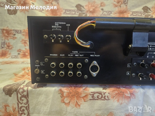 Ресивър Hitachi SR-302 В отлично техническо и визуално състояние., снимка 11 - Ресийвъри, усилватели, смесителни пултове - 52361172