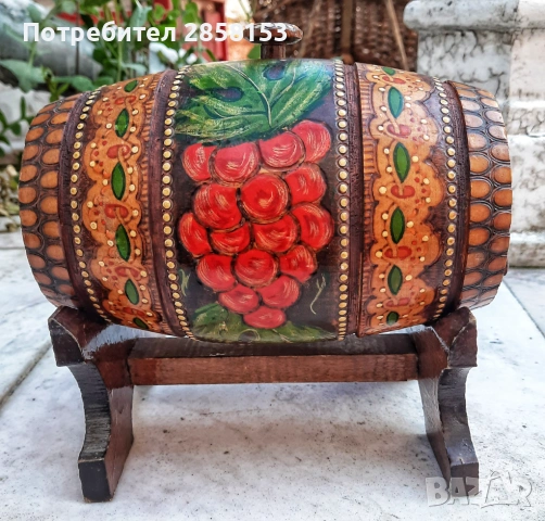 Дървено буре за вино сувенир от соц време