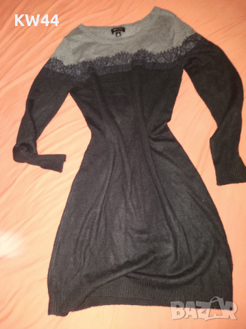 Рокля с дантела 