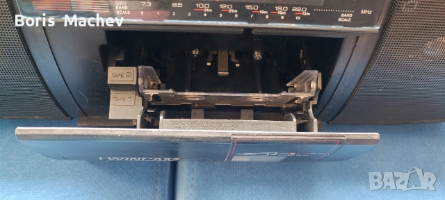 Рядък двукасетъчен касетофон Sharp!, снимка 3 - Радиокасетофони, транзистори - 52772170