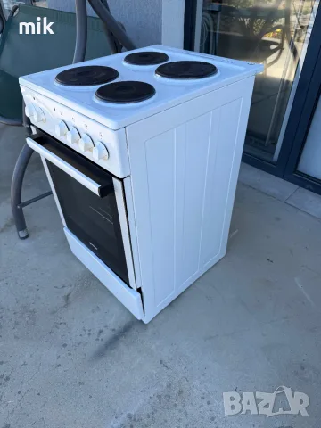 печка с метални котлони Gorenje , снимка 3 - Печки, фурни - 56067810