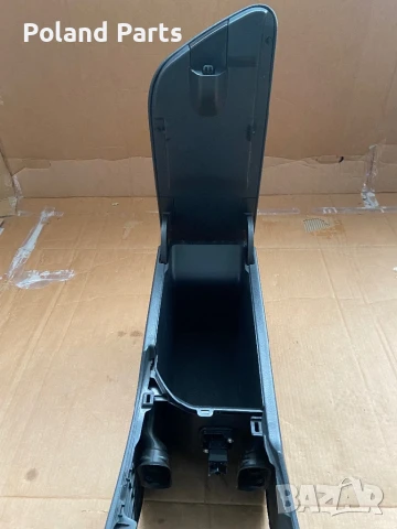 Подлакътник Тойота Камри 8 Toyota Camry VIII, снимка 5 - Части - 51128235