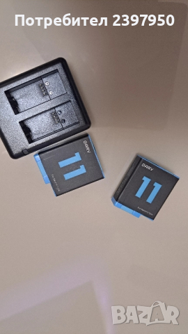 GoPro аксесуари: две батерии със зарядно. 