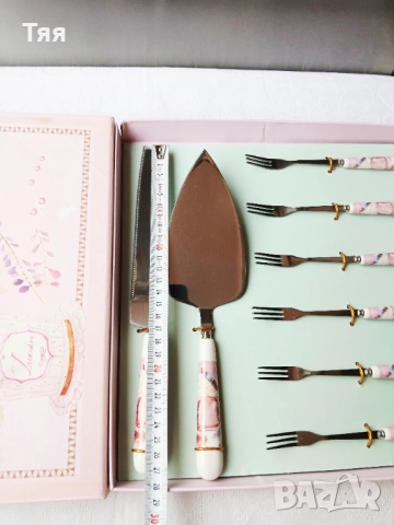 Нов комплект за торта с порцеланови дръжки , снимка 4 - Прибори за хранене, готвене и сервиране - 52913832