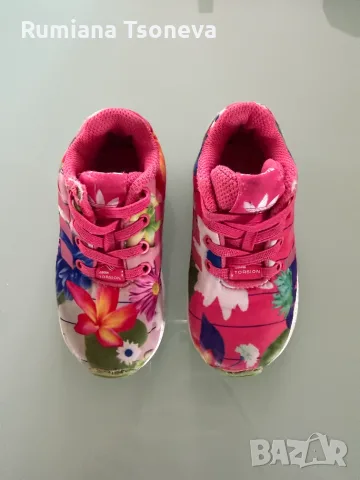 Маратонки Adidas за момиче размер 22